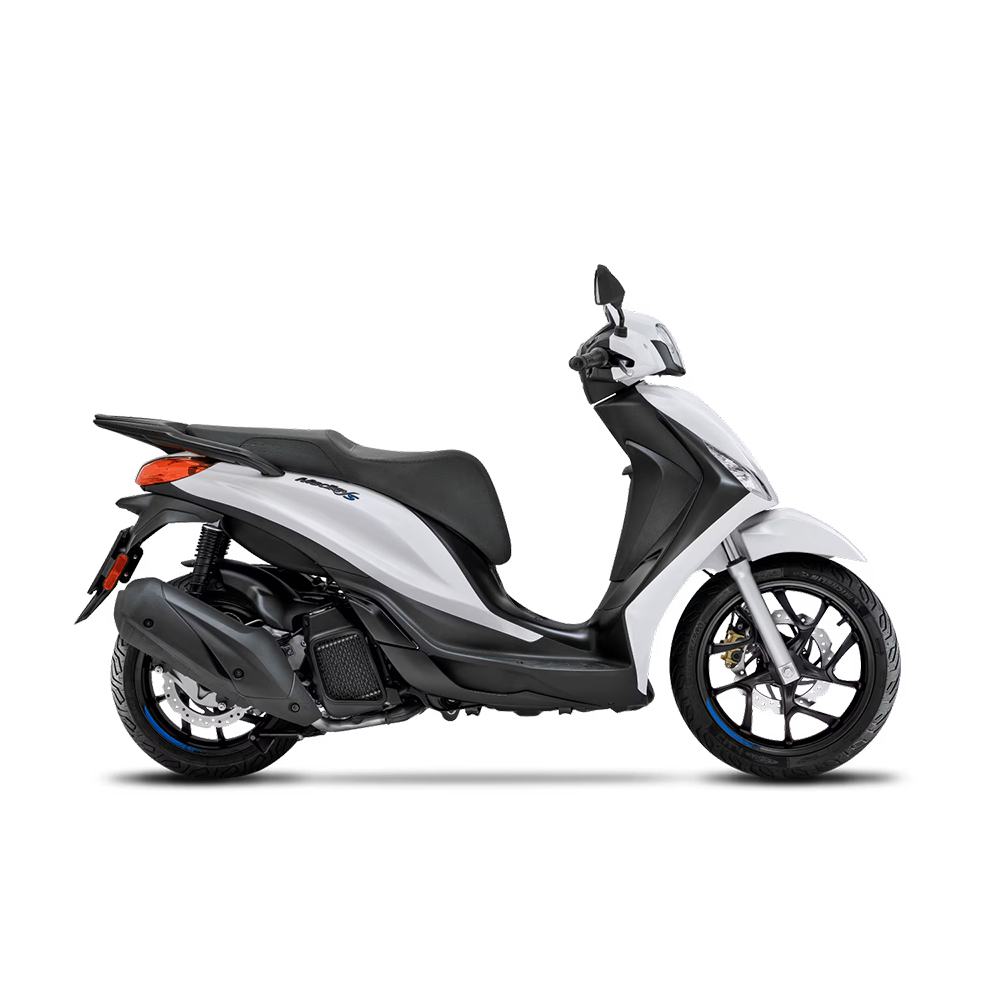 Piaggio_0000s_0019_ncq1b1ru41-01-m